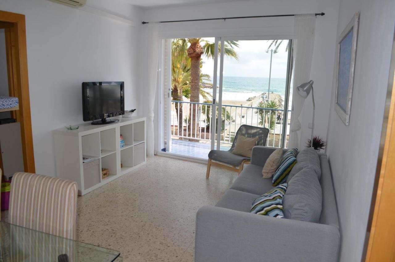 Seafront Sitges Apartment Exterior photo